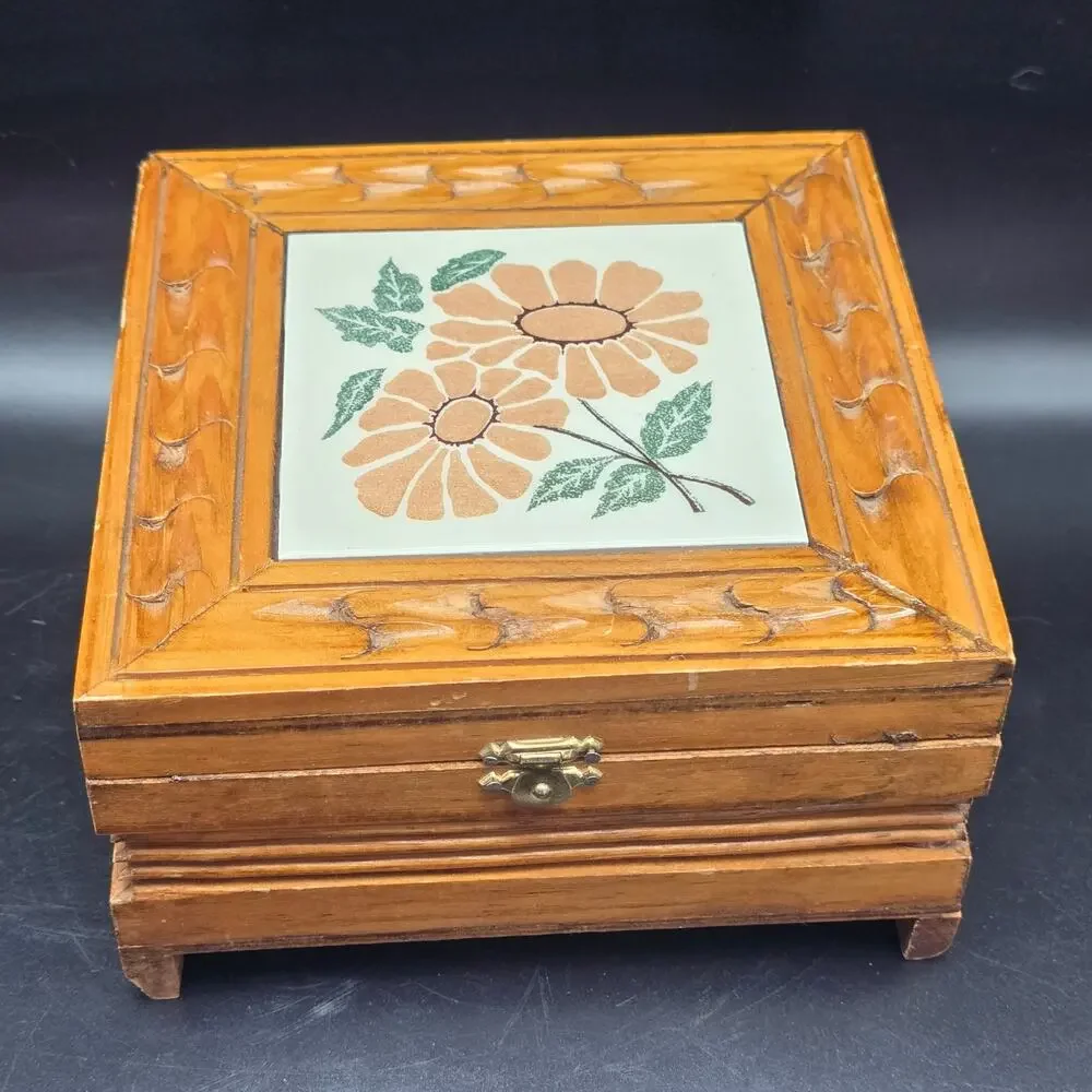 Vintage Floral Tile Wood Box Jewelry Box Trinket Box 1970s